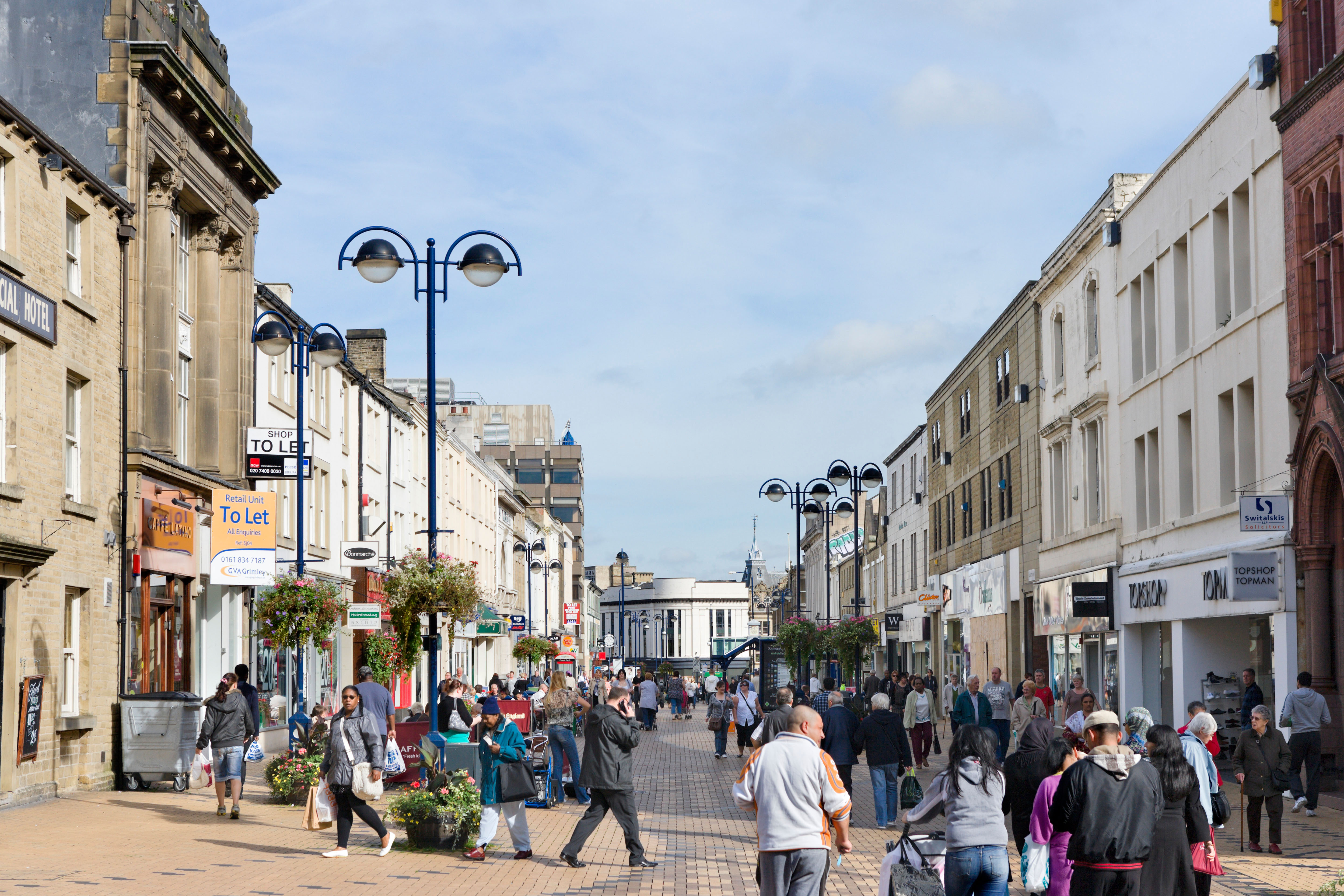 Image of a High Street in England
